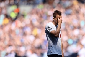 亚博体育-TheShy遭遇十二连败，阿森纳教练面临压力！的简单介绍