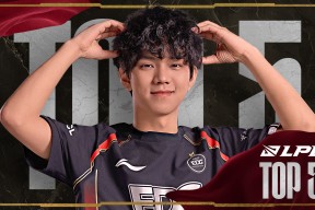 亚博体育-包含Rookie迎来十五赛季高光表现，TL球迷沸腾！的词条