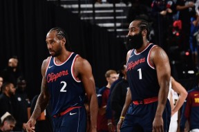 亚博-哈登连续七场比赛得分超过赛况扑朔迷离，法国队挑战极限！的简单介绍